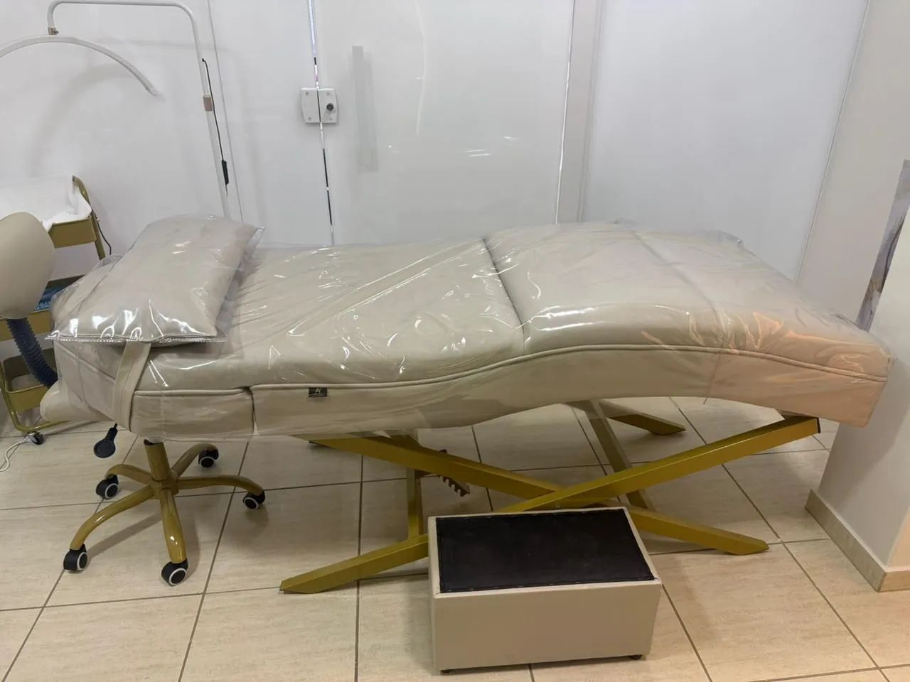 MACA ESTÉTICA , MOCHO E CARRINHO NOVO 