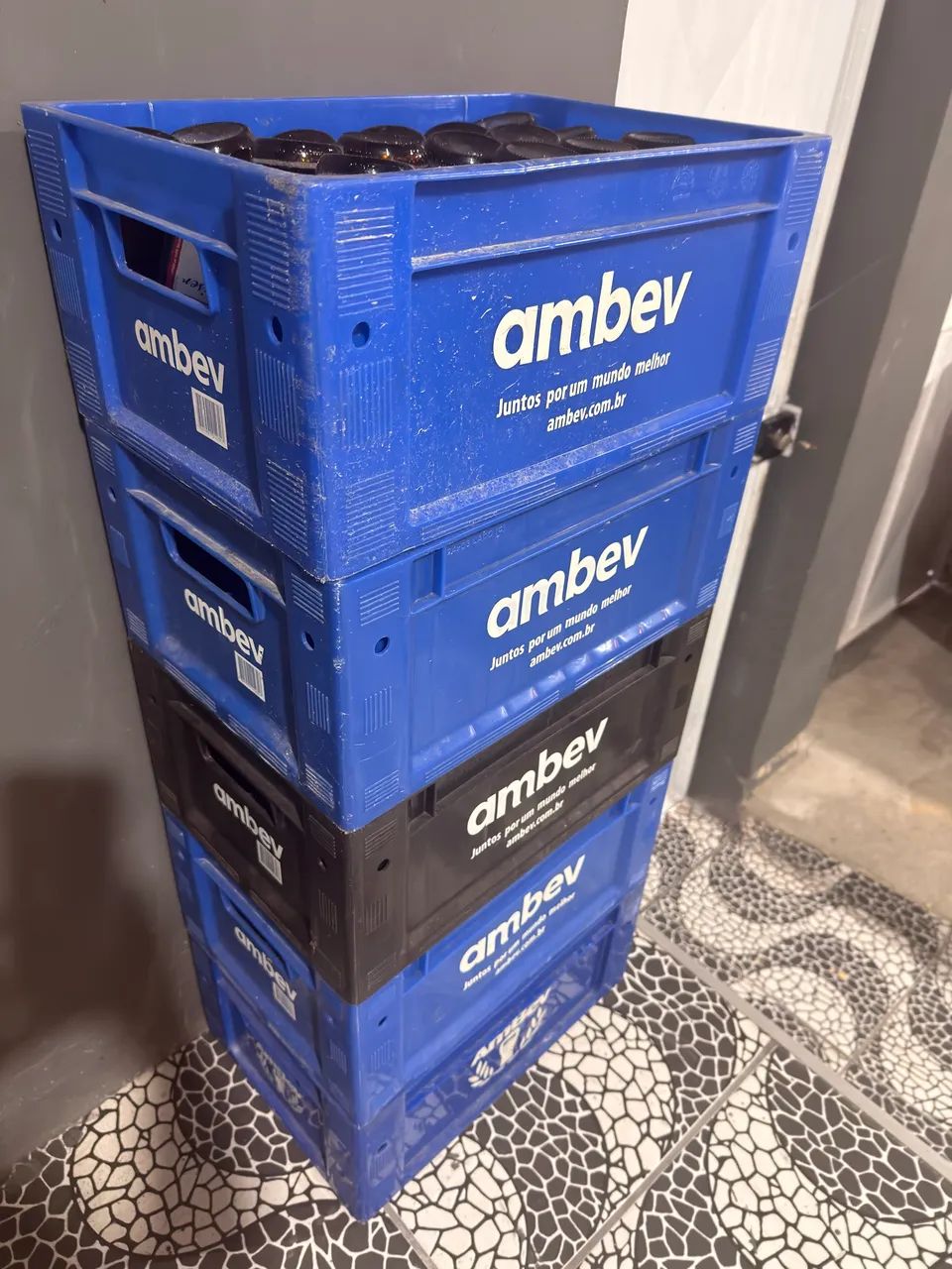 5 caixas de cerveja completa !! - Foto 4