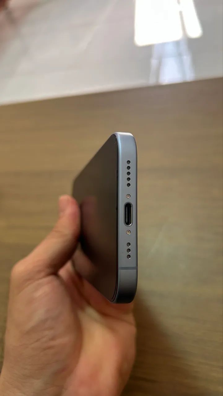 iPhone 17 Azul - Foto 2