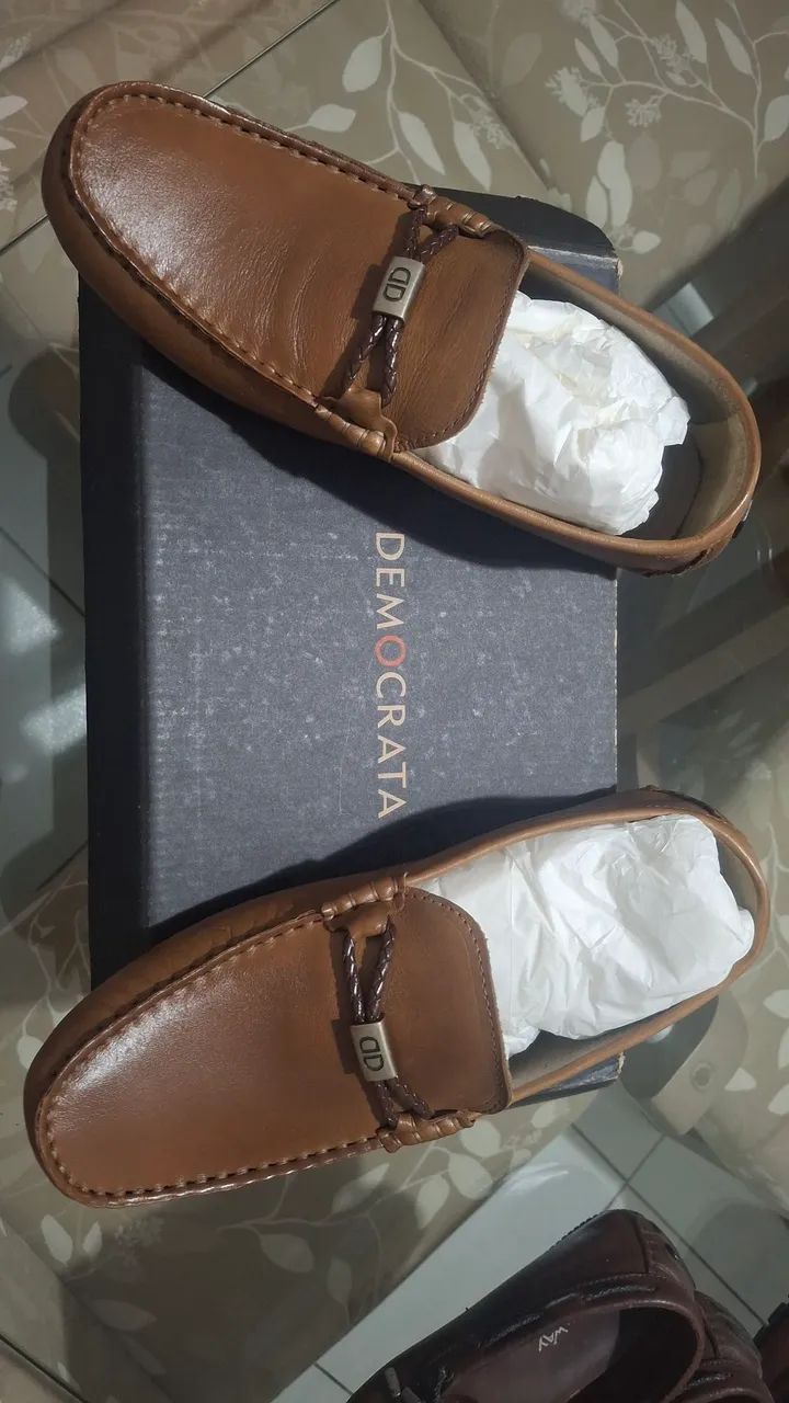 Mocassim novo e usado