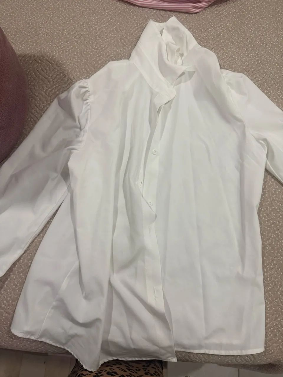 Camisa de botão feminina P/M