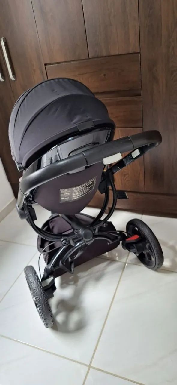 Carrinho,BB conforto e base maxi cosi