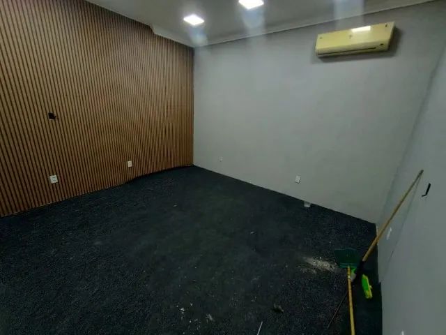 Sala Comercial 124m² Terréa c/ Vitrines e divisórias + 2 Salas no Vieralves - Foto 5