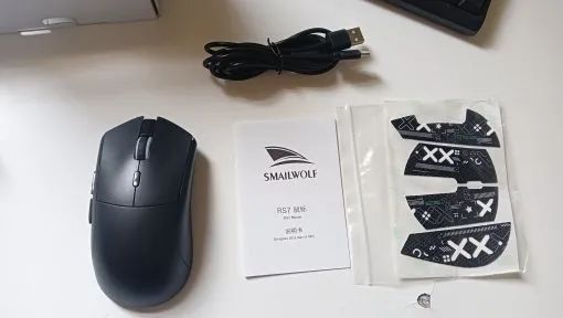 Mouse Tri Mode Paw3311 sem fio Smailwolf RS7 - Novo