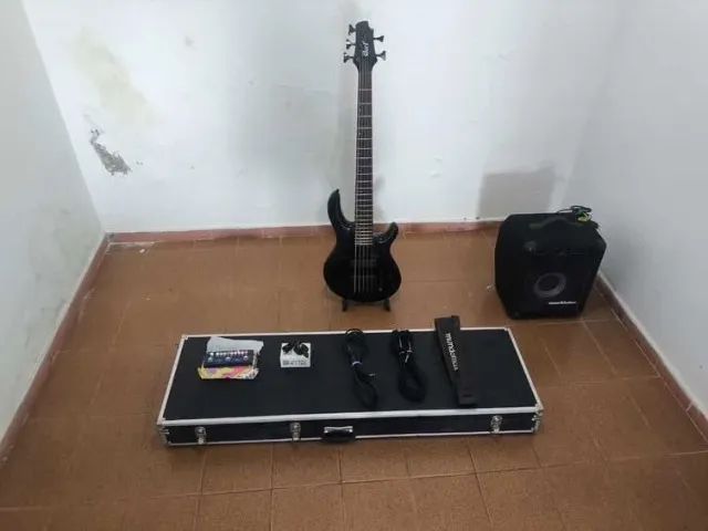 Cort C5 Deluxe ( Captação Bartollini ) 