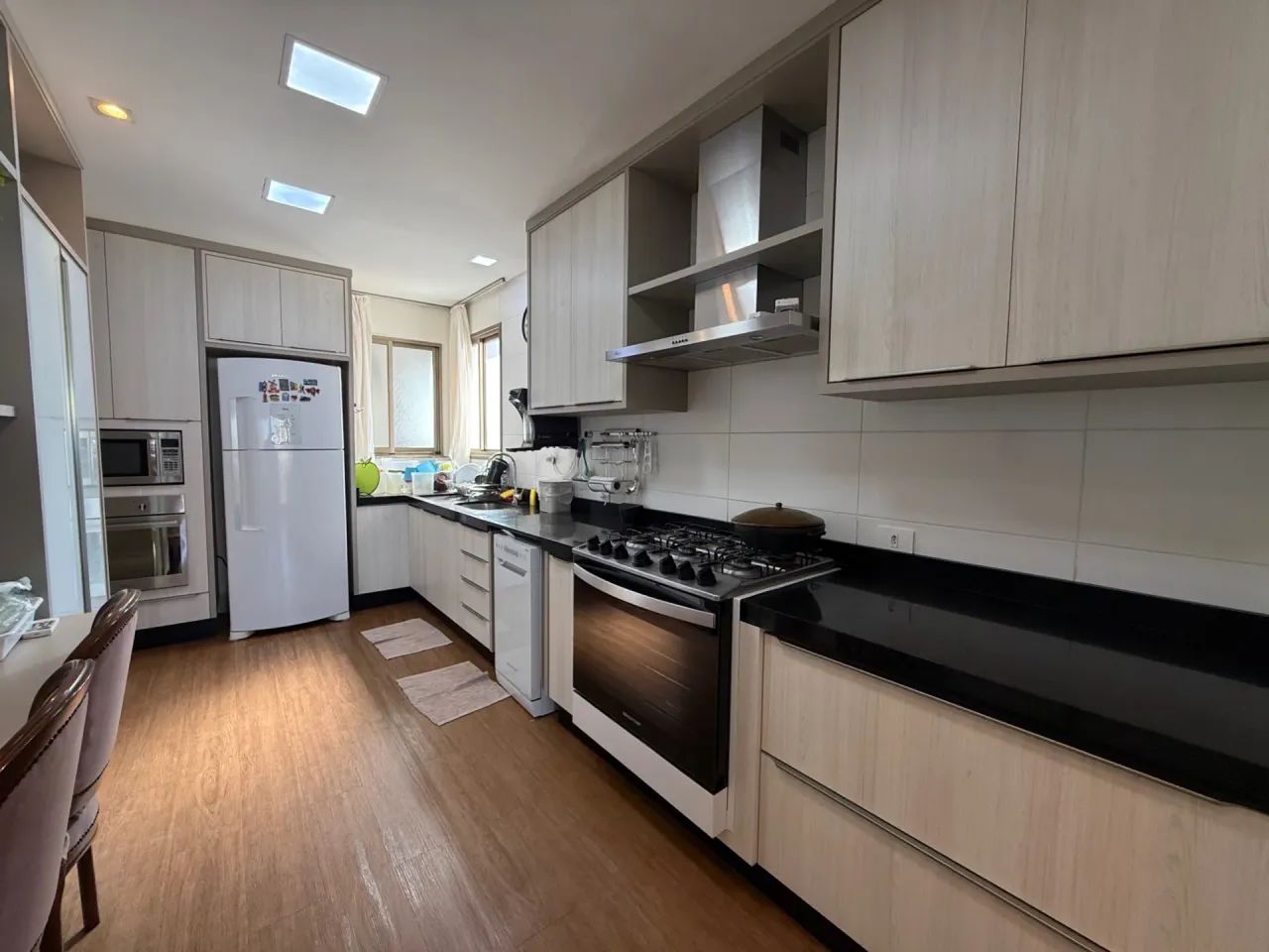 Apartamento com 4 Quartos e 176 m² na Zona 7 - Maringá/PR - Foto 4