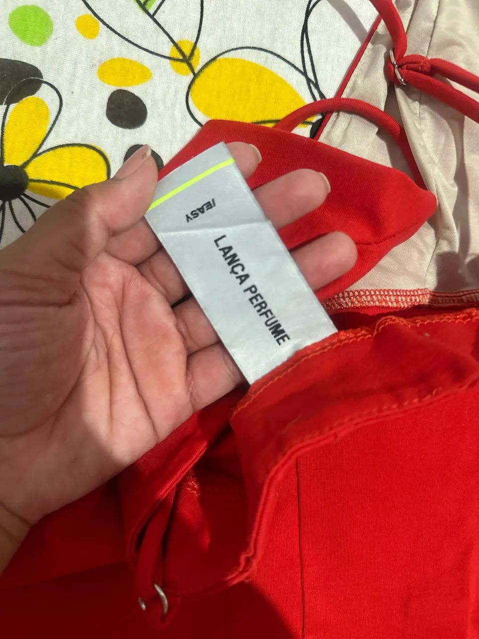 Vende-se vestido Lança Perfume  - Foto 3