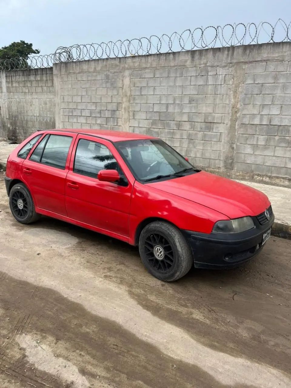 Volkswagen Gol GOL 1000 MI 16V/ OURO 2P 2000