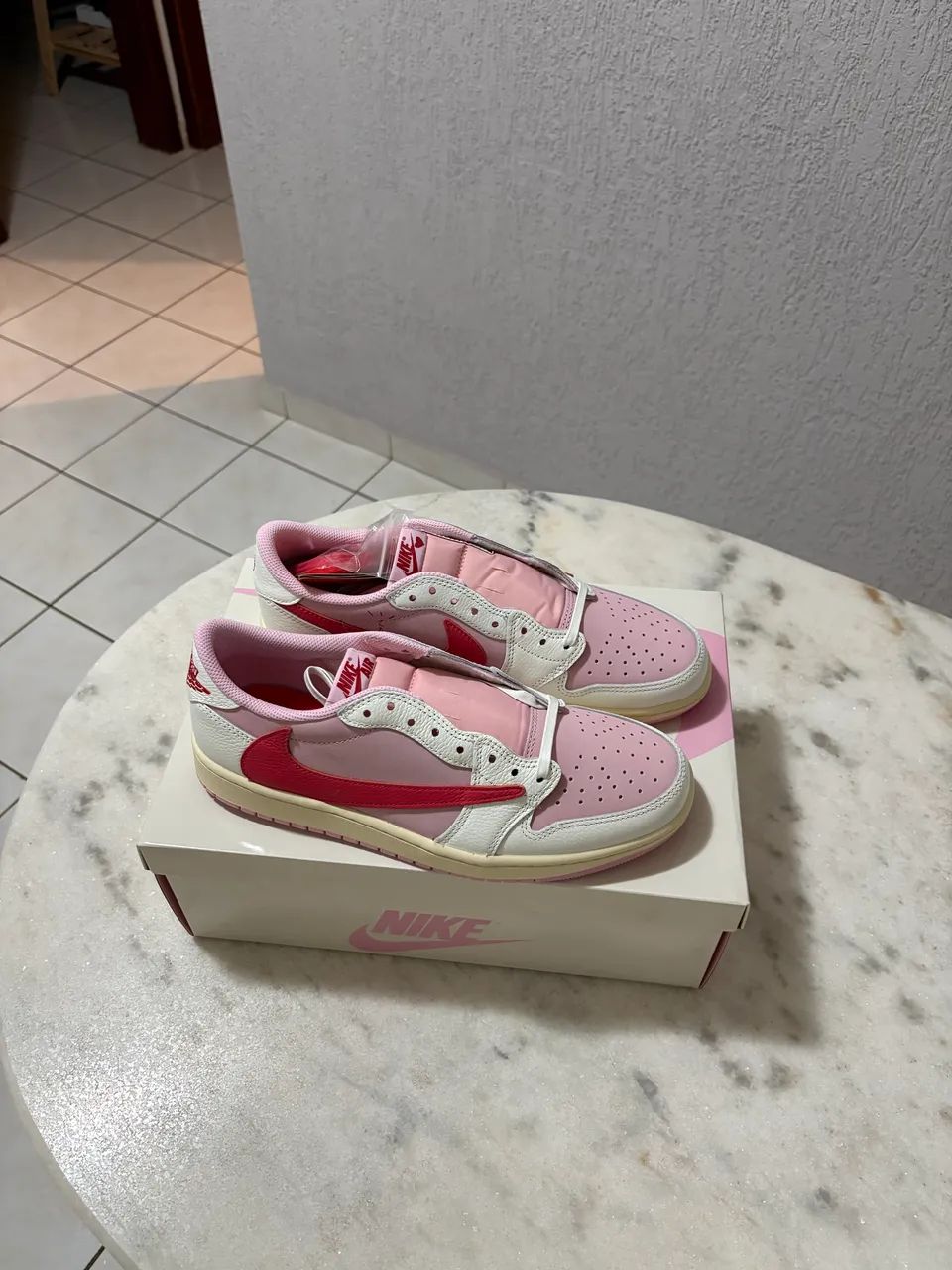Air Jordan 1 Low x Travis Scott - Tropical Pink - 42 - Foto 4