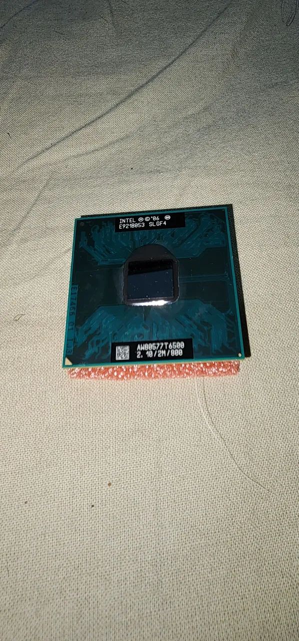 Processador Intel Core 2 Duo notebook T6600 SLGF4 2.1GHz - Foto 2
