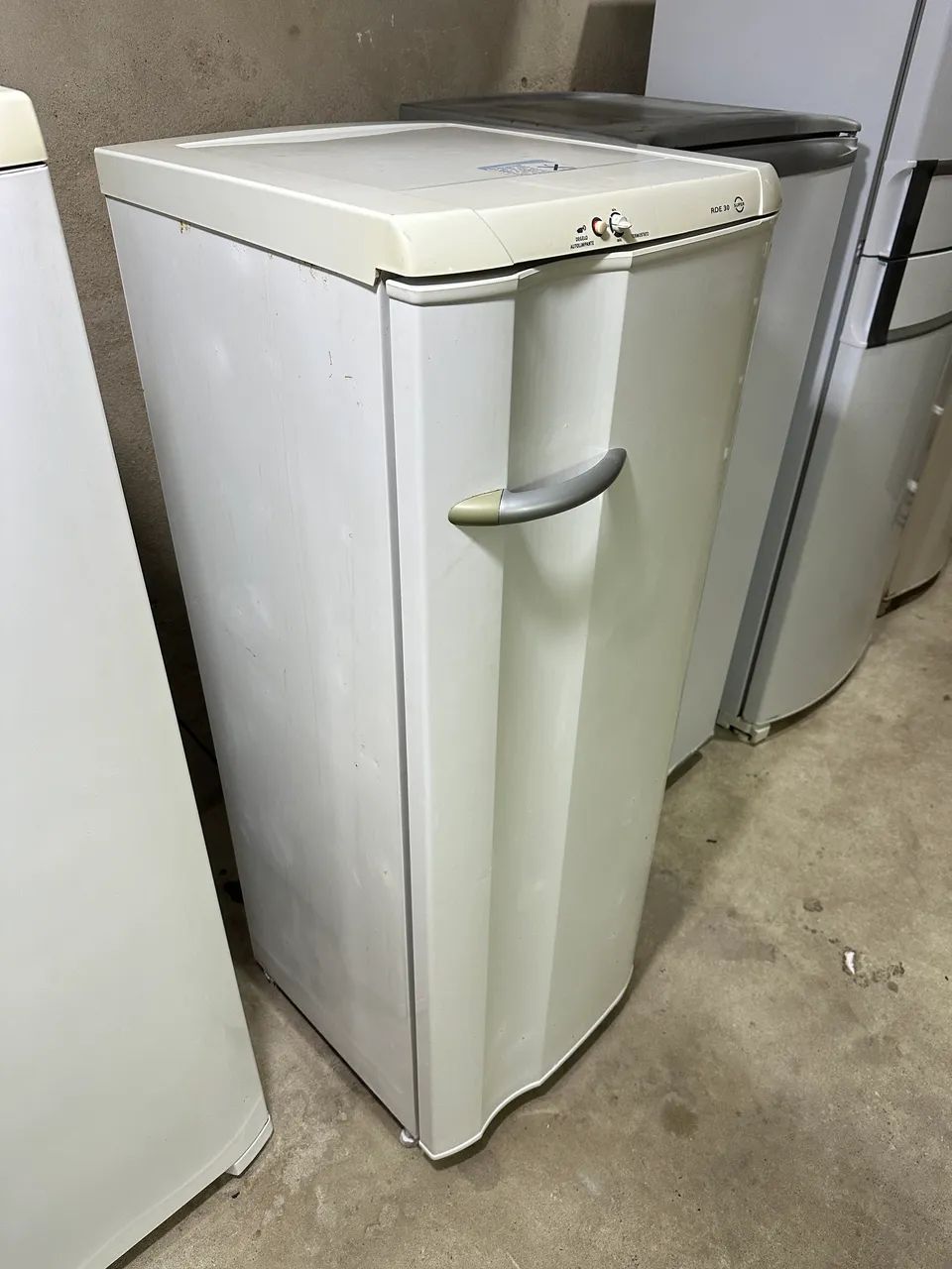 Geladeira Eletrolux 280 litros. - Foto 3