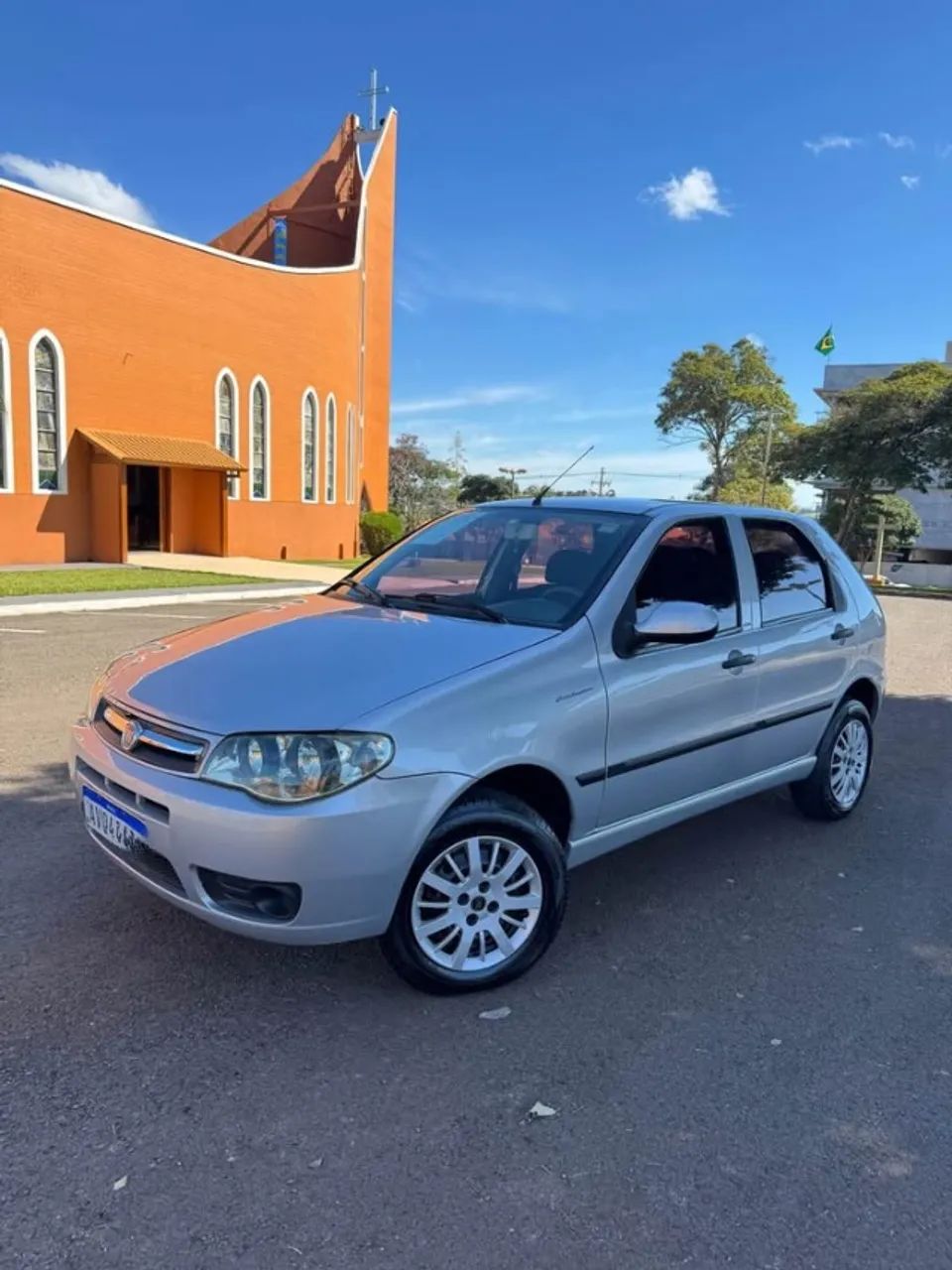 Fiat Palio Celebration 1.0 Fire Flex 8V 4P 2014 - Foto 3