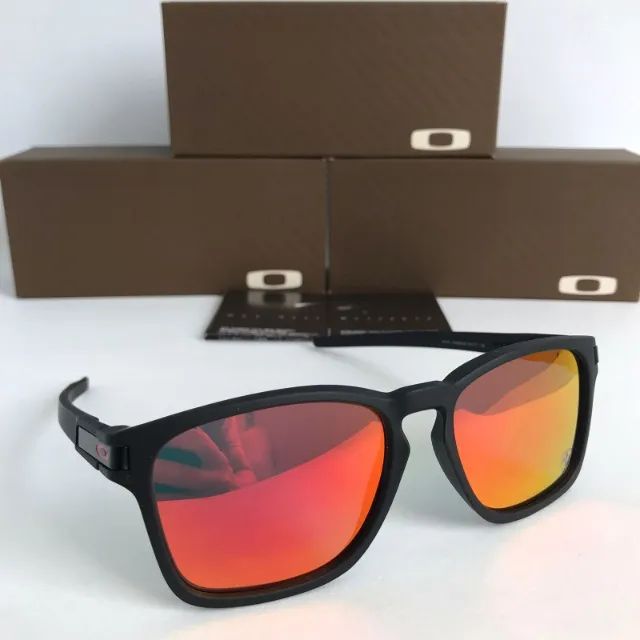 óculos de sol oakley latch squared ferrari lentes polarizadas - Foto 3