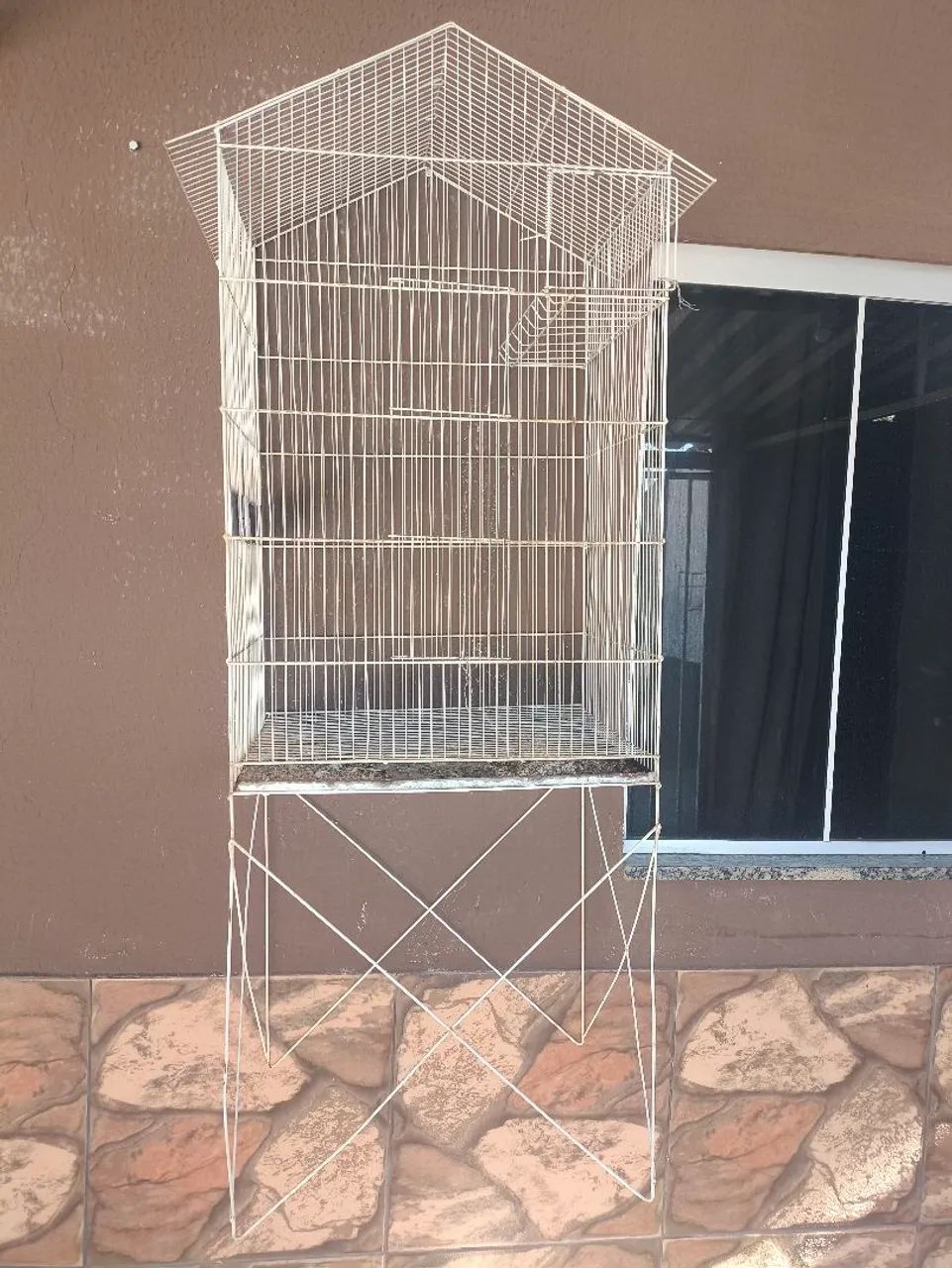 Vendo gaiola grande semi nova 300 reais  - Foto 5