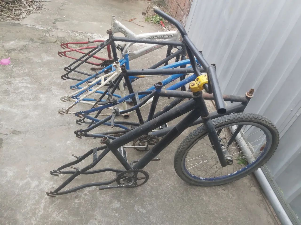 Quadros de bicicleta (SÓ VENDO TODOS JUNTOS)