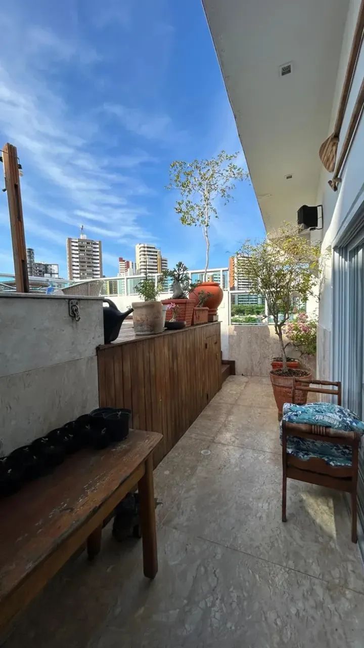 Excelente cobertura 4/4 2 suítes 220M² - Pituba - Foto 3