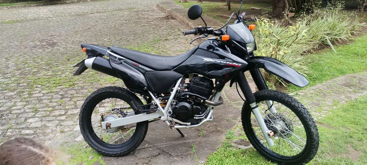 Tornado 250  - Foto 2