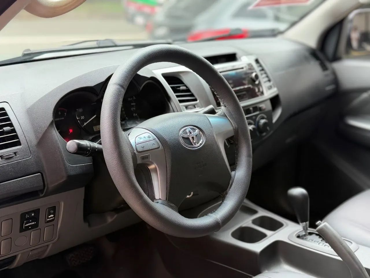 Toyota Hilux CD SR 4x2 2.7 16V/2.7 Flex Aut., foto 11 de 14