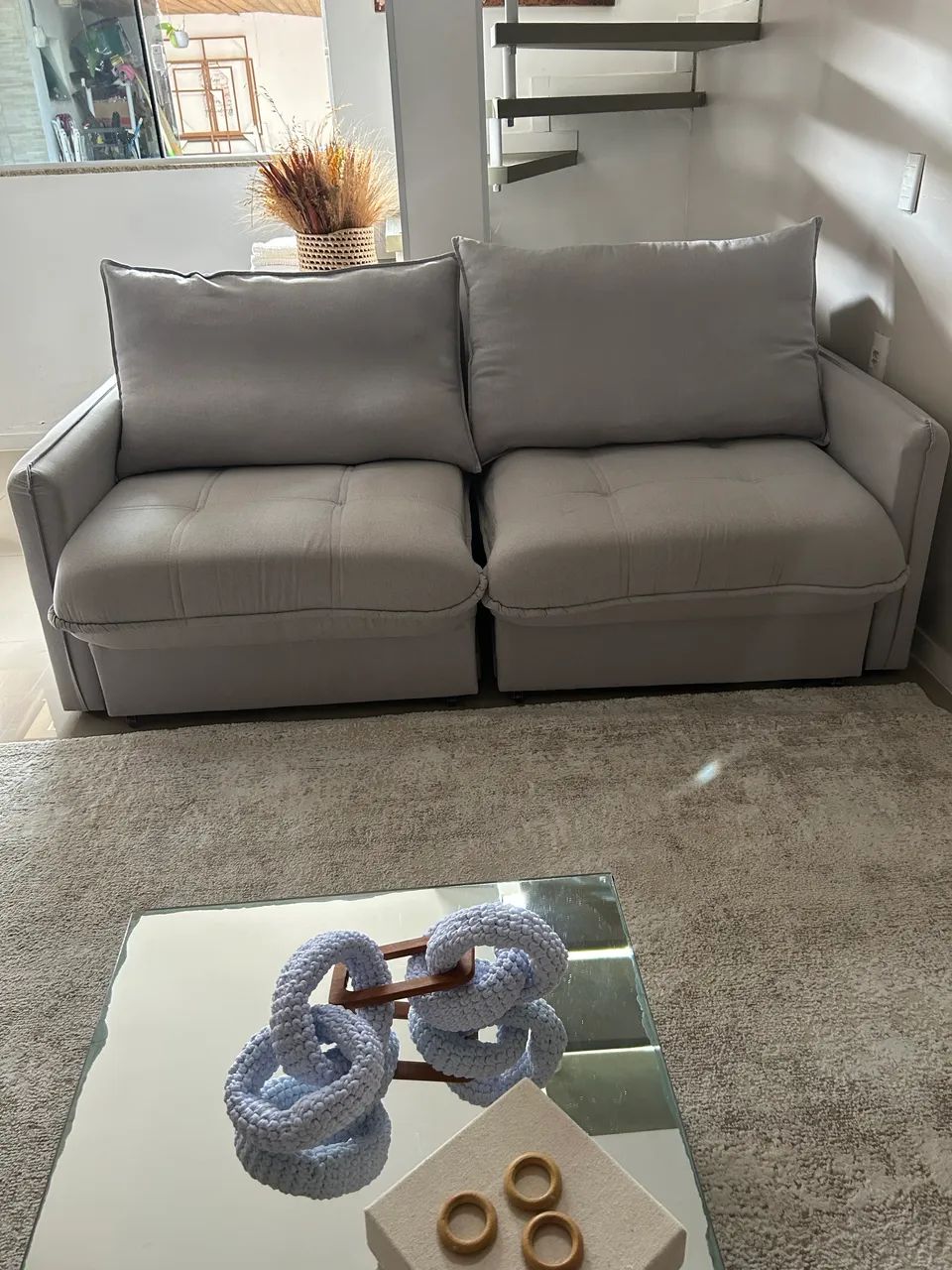 SOFÁ CAMA DOIS LUGARES CINZA  - Foto 3