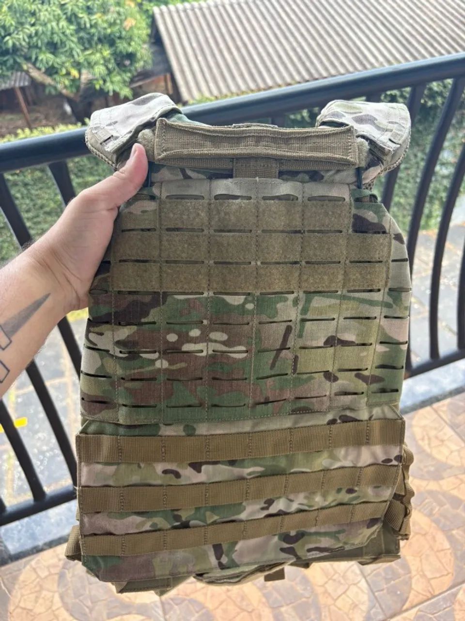 Plate Carrier 5.11 MULTICAM (NOVO) + Acessórios 5.11 - Foto 3