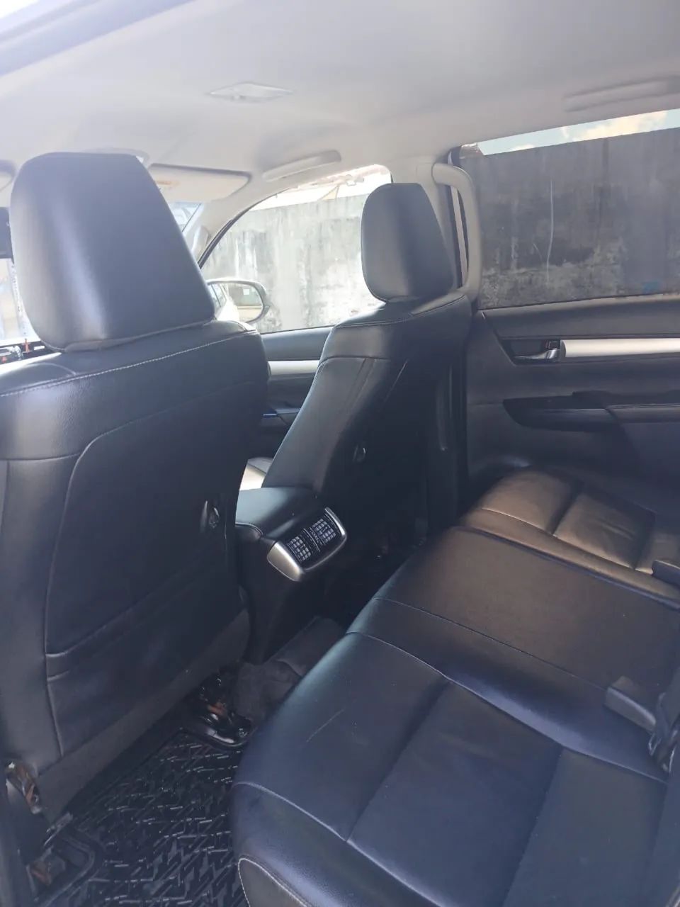 Toyota Hilux Hilux CD SRV 4x4 2.8 TDI Diesel Aut. 2017