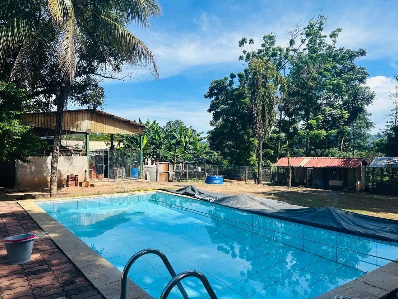 CHÁCARA COM PISCINA 06 HECTARES 