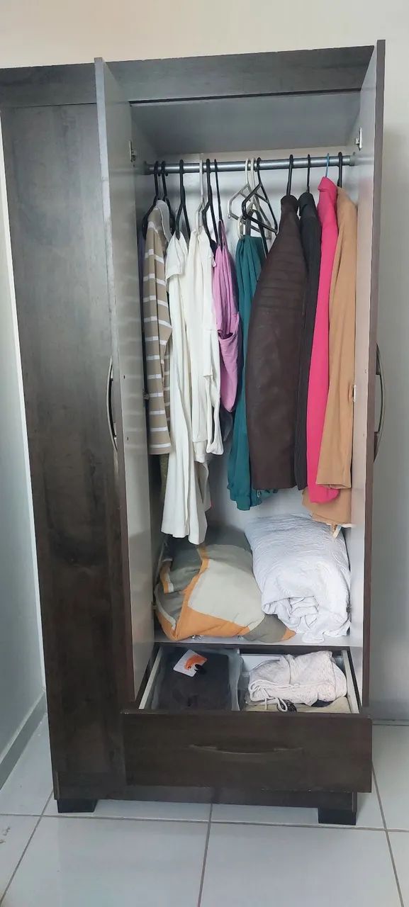 Guarda roupas/ Armário multiuso  - Foto 4