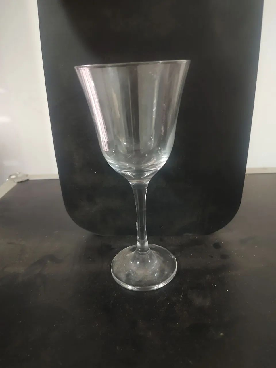 Kit com 5 taças de vinho branco