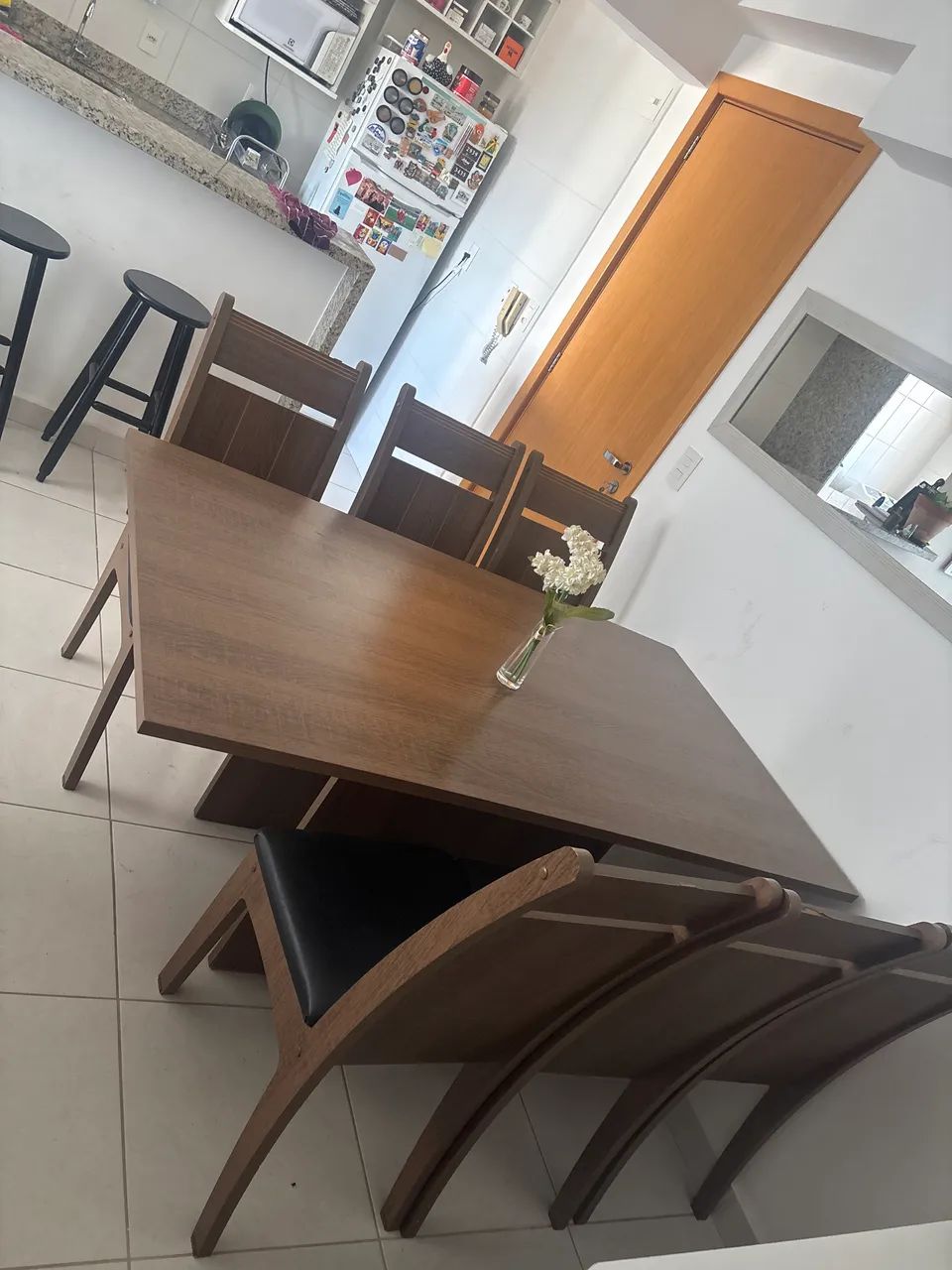 Vendo Mesa 06 Cadeiras  - Foto 2