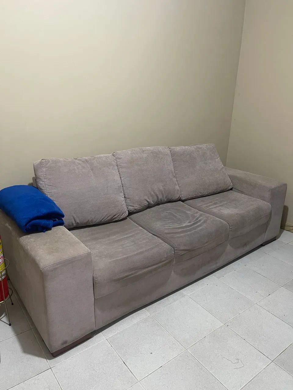 Sofá 3 Lugares Confortável - Ótimo Preço!