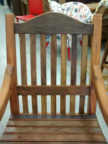 Cadeira de Balanço de Peroba Rosa - Foto 5