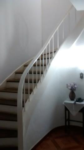Casa com 6 quartos - Bem localizada -Petrópolis - RJ - Foto 2