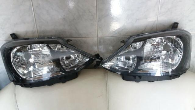 Farol Etios 2012 2013 2014 2015 Carcaça Preta Original Par