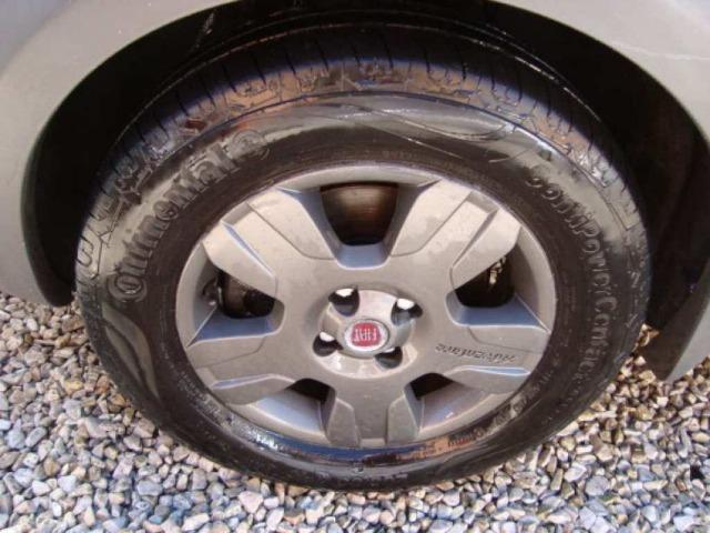 Fiat Idea 1.8 MPI Adventure Locker 4P 2010 - Foto 10