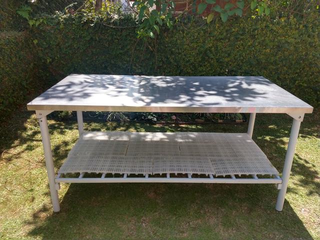 Mesa Inox