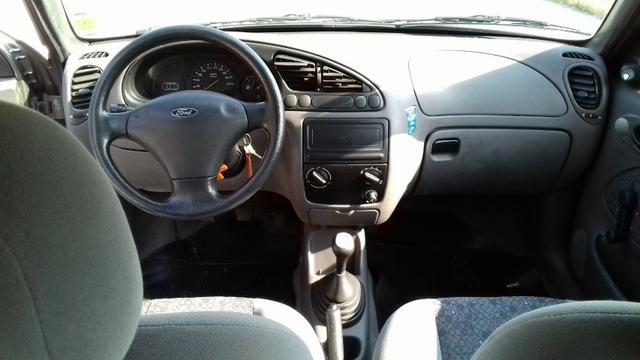 Ford Fiesta GL 1.0 - Foto 8