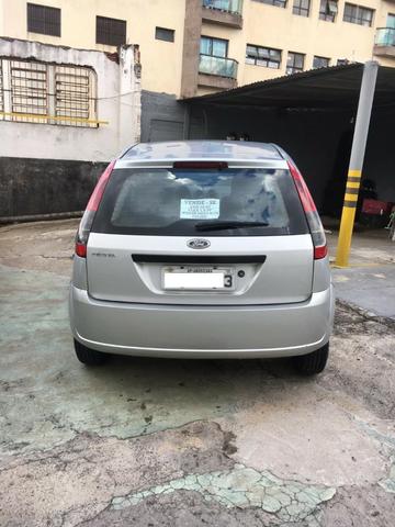Ford Fiesta hatch 1.6 8v 2006/2007