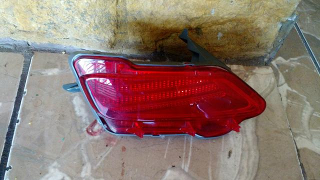 Lanterna do Parachoque traseiro esquerdo toyota Rav4 2014 - Foto 2