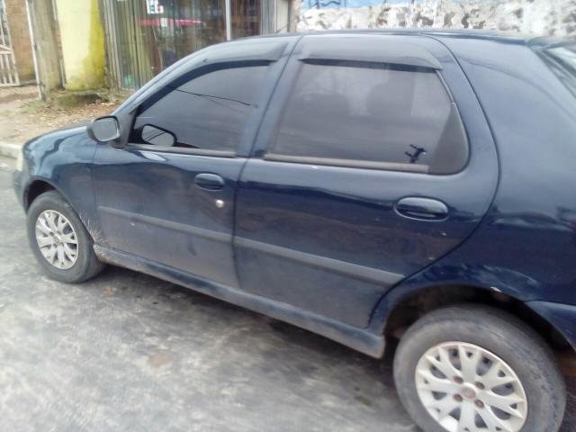 Vende-se carro palio 2005 completo celado e quitado sem multa