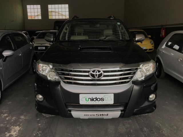HILUX SW4 2012/2013 3.0 SRV 4X4 7 LUGARES 16V TURBO INTERCOOLER DIESEL 4P AUTOMÁTICO