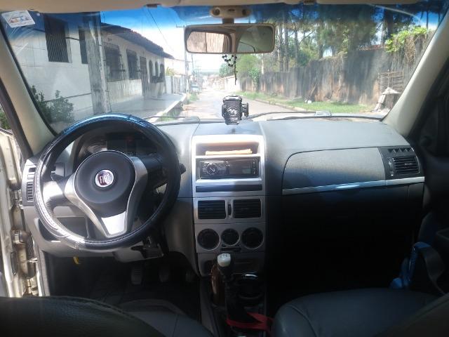 Fiat Palio Weekwnd 1.4 - Foto 7