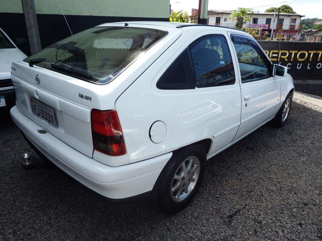 Kadett GL 1.8 ano 1997 - Foto 4