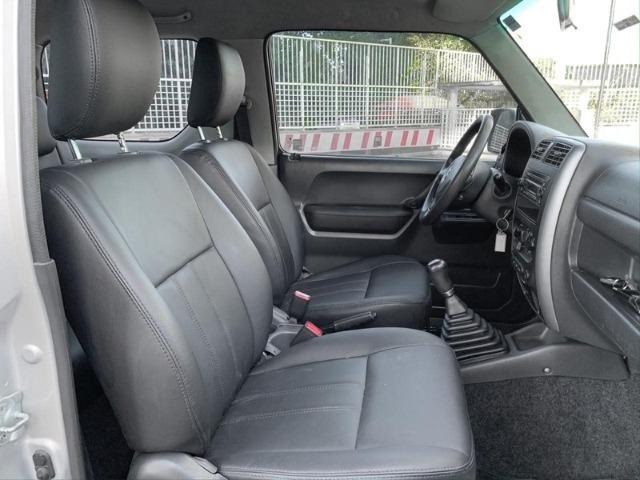 Lindo Suzuki Jimny 4sun 4x4 2015 com teto solar e couro. Oportunidade! - Foto 4