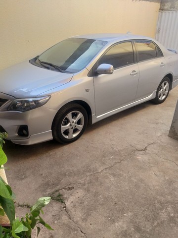 VENDO COROLLA XRS 2.0