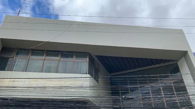 Alugo Ponto Comercial com 1.646,02 m² na Praça Barão do Rio Branco em Conquista 