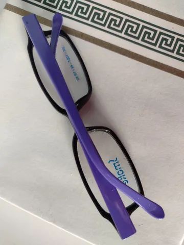 óculos infantil  material leve flexível tr 90, haste cor lilás com mola - Foto 2