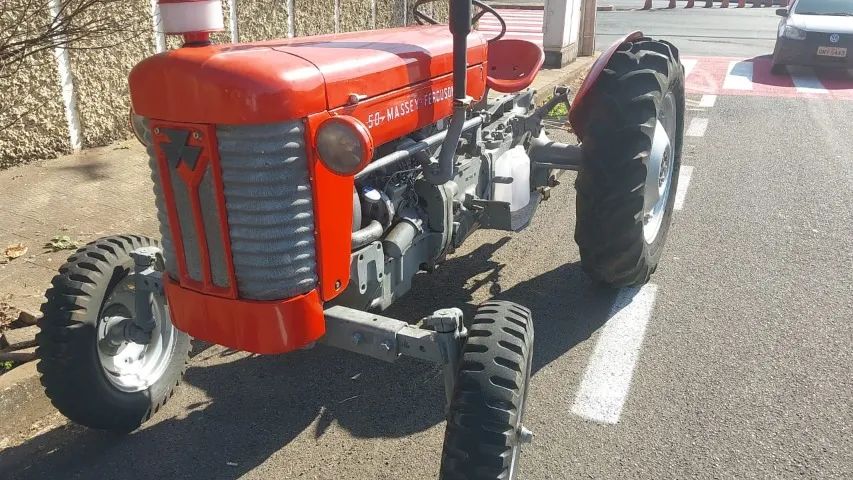 TRATOR MASSEY FERGUNSON 50 COM ARADO - Foto 2