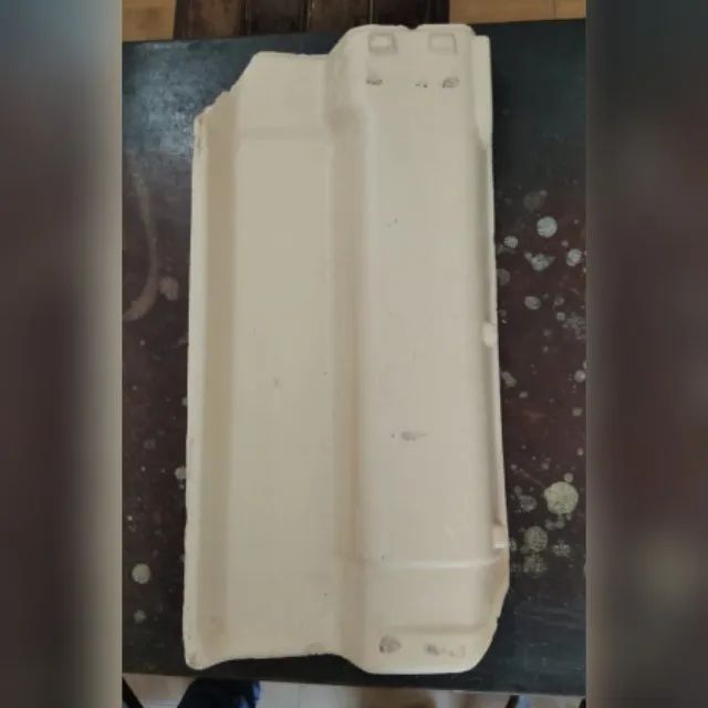 Vendo telha americana natural , resinada e mesclada com entrega e o descarrego . 