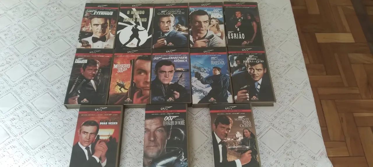 Coleção 007 em VHS - incompleta, contendo 13 filmes - Foto 3