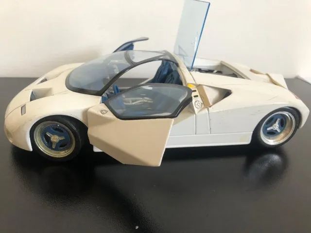Miniatura Ford GT 90 - Maisto - Foto 4